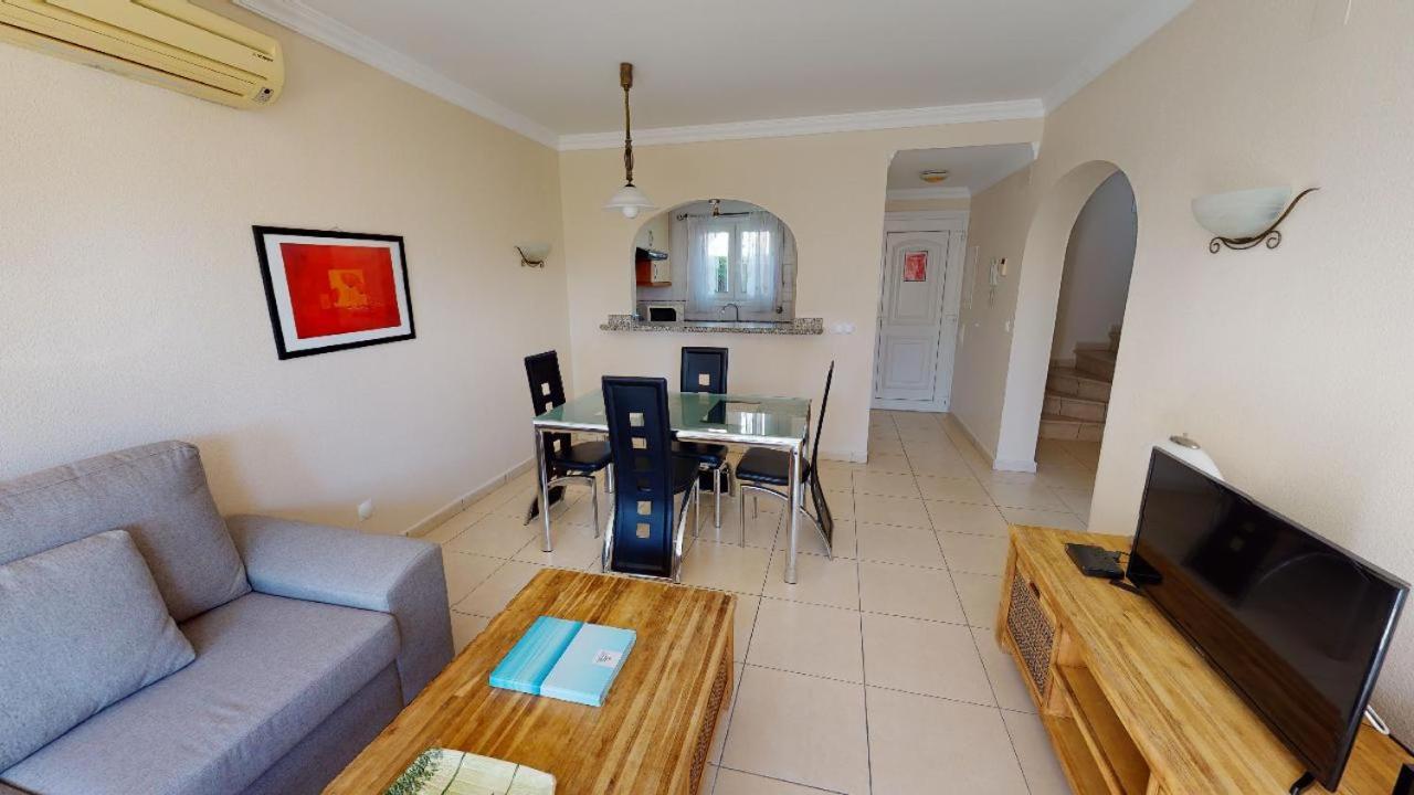 Apartamentos Y Villas Oliva Nova Golf Resort Buitenkant foto