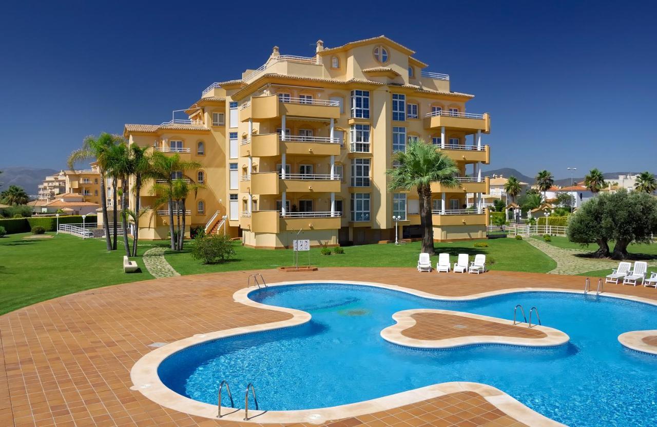 Apartamentos Y Villas Oliva Nova Golf Resort Buitenkant foto